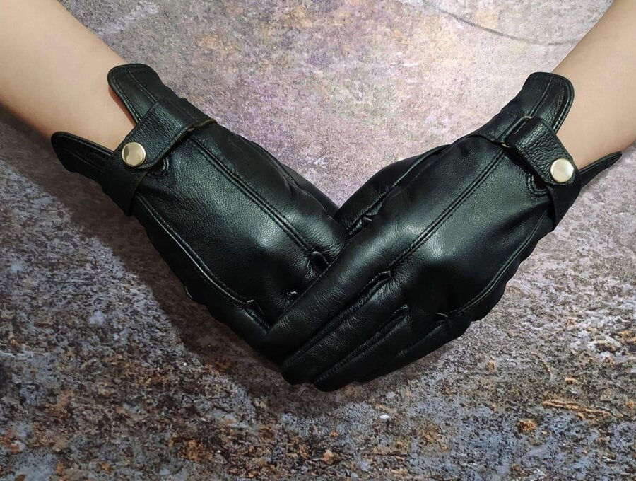 Gloves